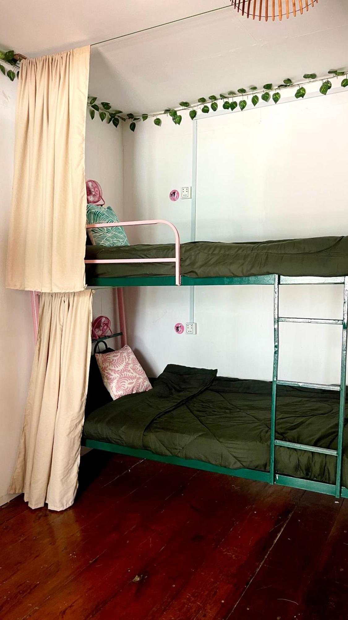 Yaiya Hostel & Smoothie Bar Kaoh Touch Екстериор снимка